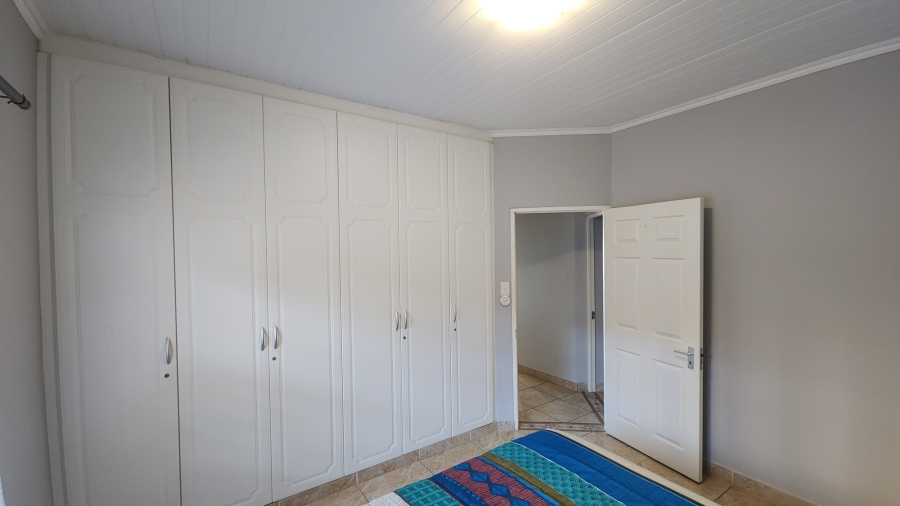 3 Bedroom Property for Sale in Menkenkop Western Cape